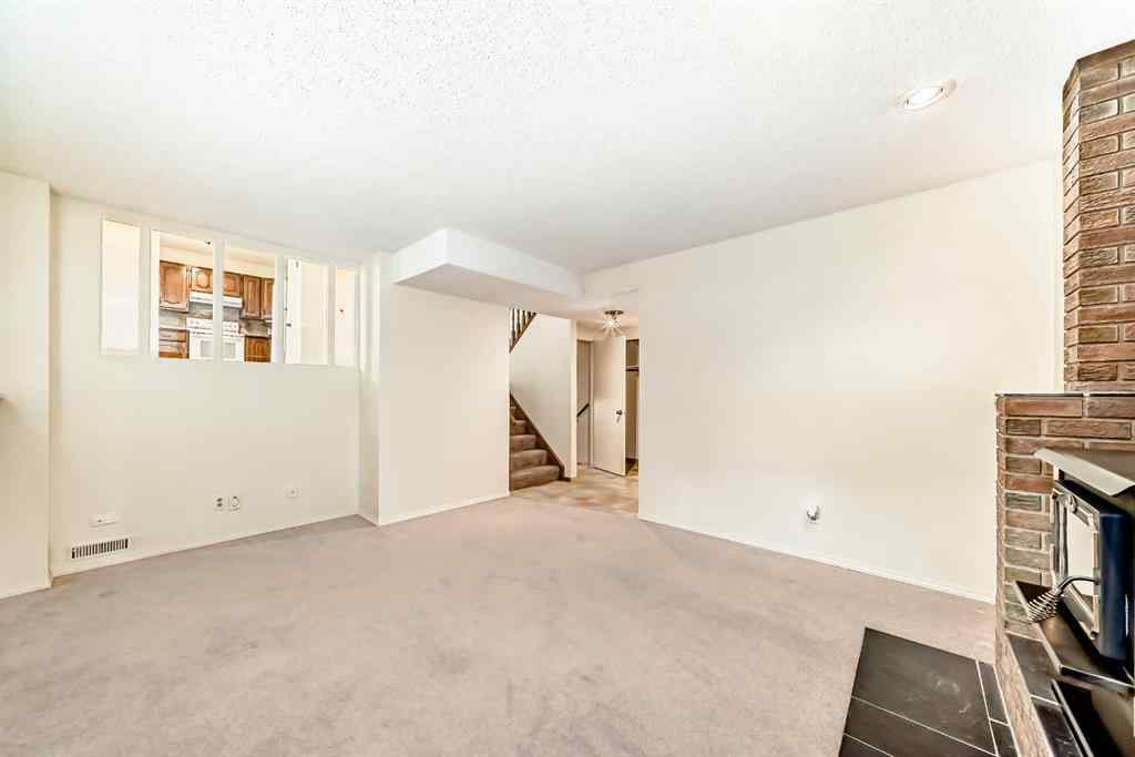 MLS® A2227257 - 139 Stratton Crescent SW in Strathcona Park Calgary, Residential