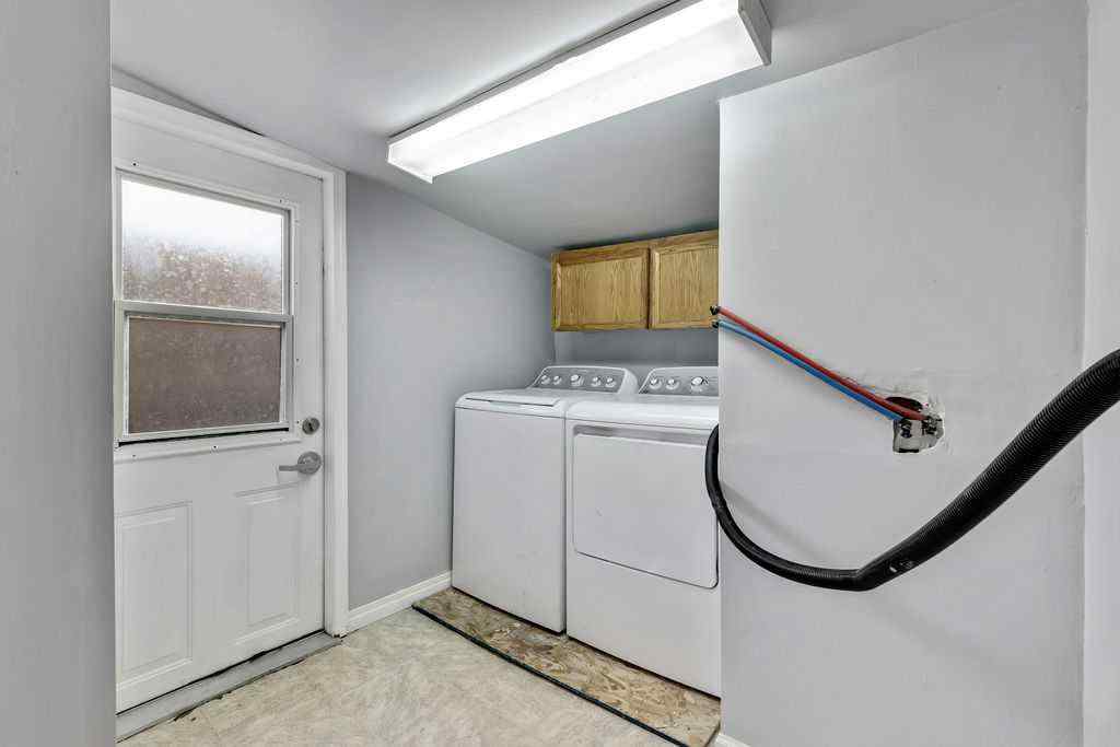 MLS® A2227260 - 1018 Smith Avenue  in NONE Crossfield, Residential