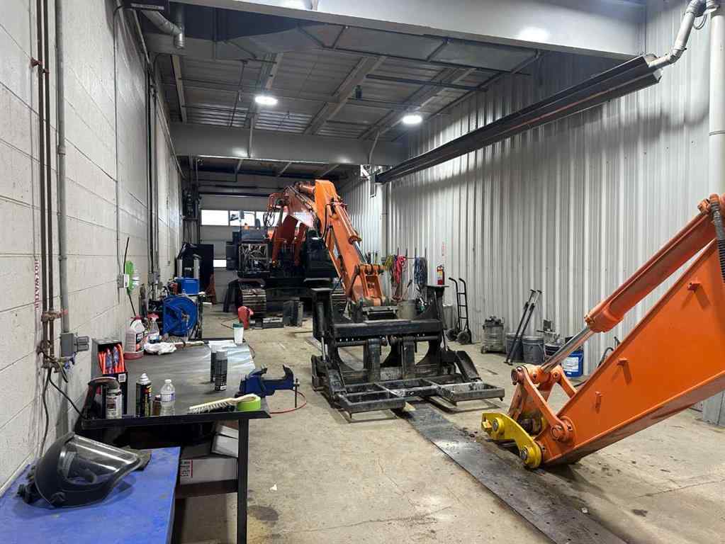 MLS® A2227266 - 9502 42 Avenue  in County Industrial Park Rural Grande Prairie No. 1, County of, Commercial