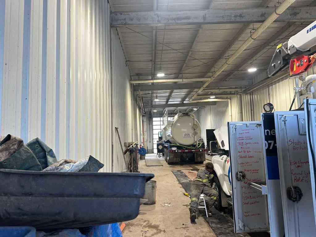 MLS® A2227266 - 9502 42 Avenue  in County Industrial Park Rural Grande Prairie No. 1, County of, Commercial