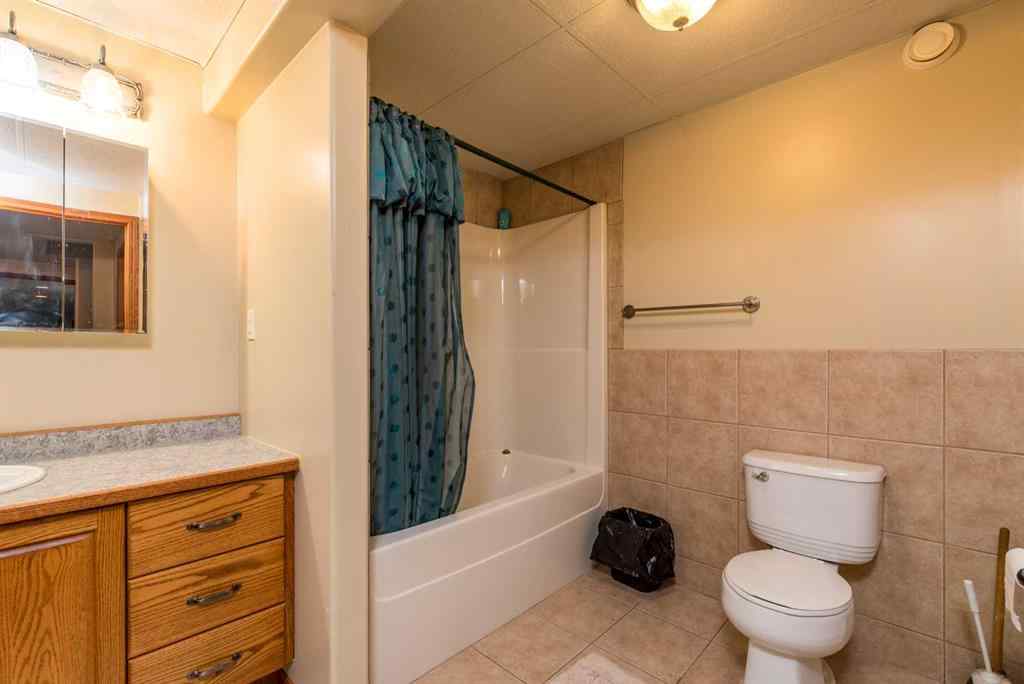 MLS® A2227318 - 612 2nd Street E in  Maidstone, Residential