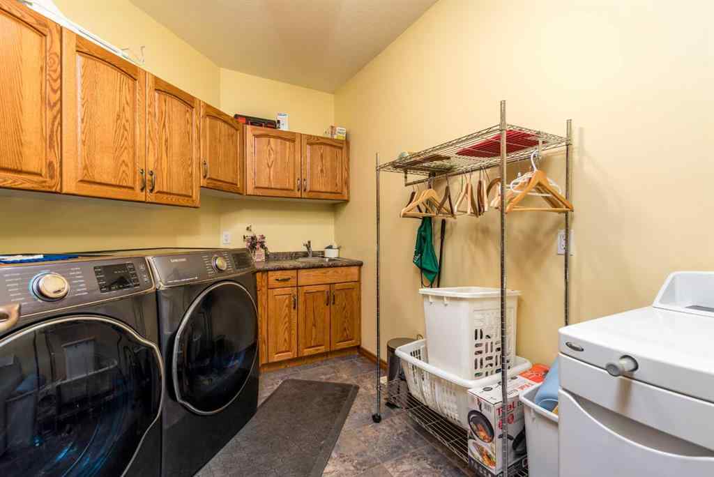 MLS® A2227318 - 612 2nd Street E in  Maidstone, Residential