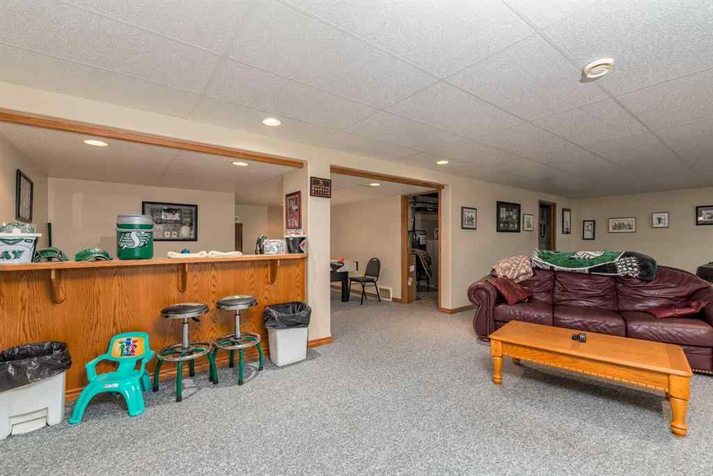 MLS® A2227318 - 612 2nd Street E in  Maidstone, Residential