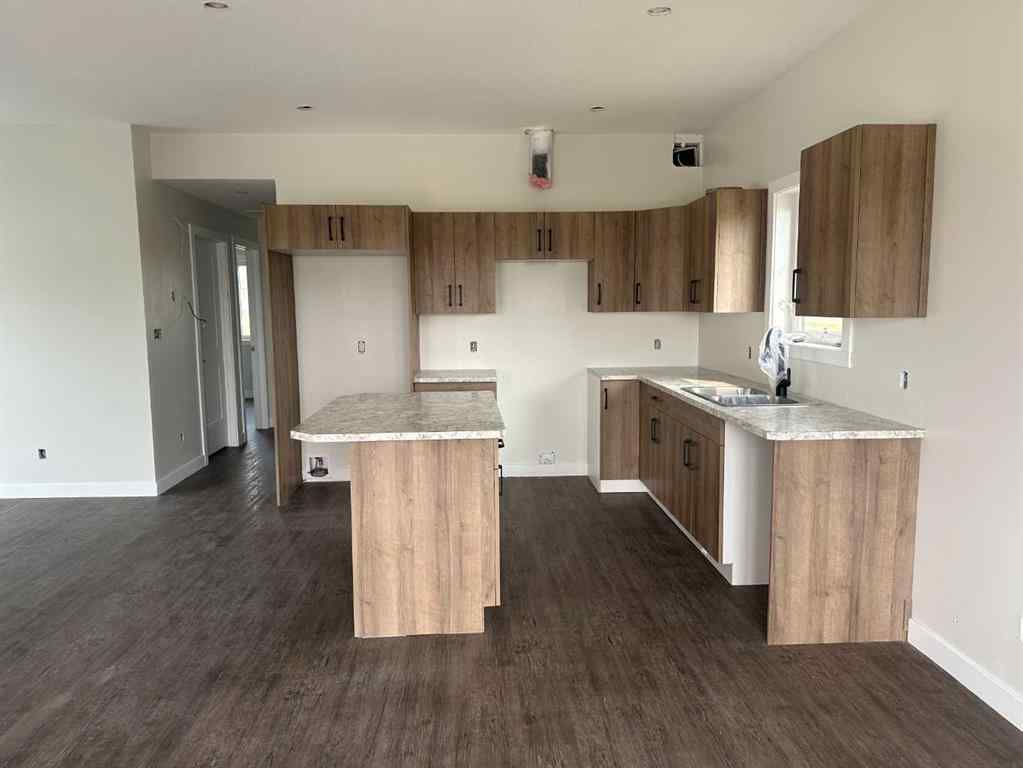 MLS® A2227366 - 4913 72 Avenue  in NONE Taber, Residential