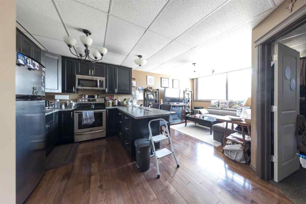 MLS® A2227390 - 5008 50 Street  in Central Business District Lloydminster, Commercial