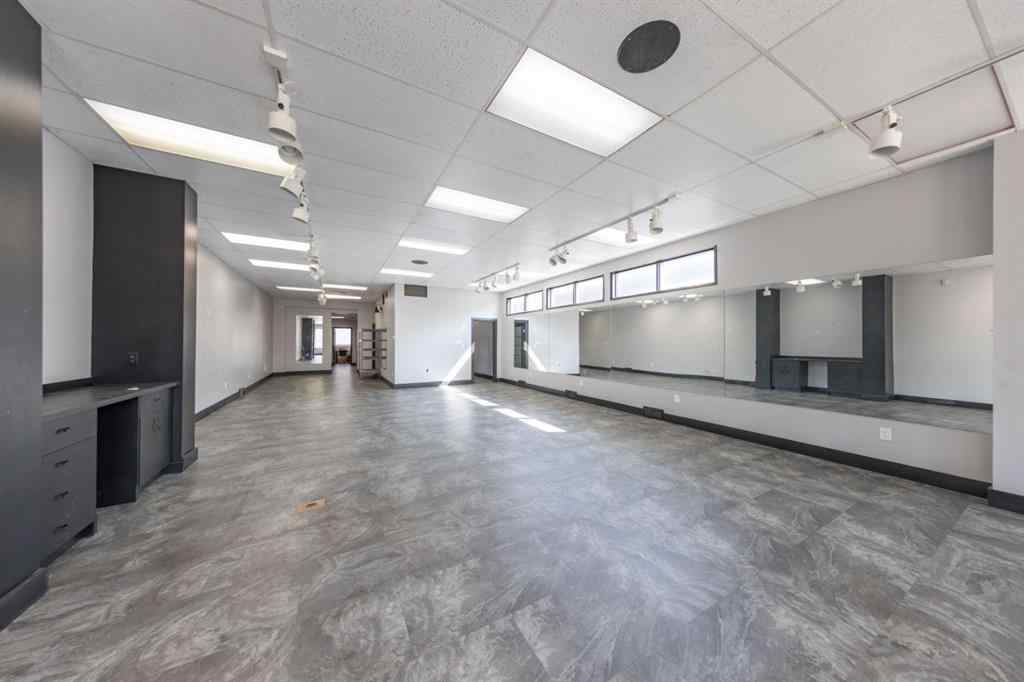 MLS® A2227390 - 5008 50 Street  in Central Business District Lloydminster, Commercial