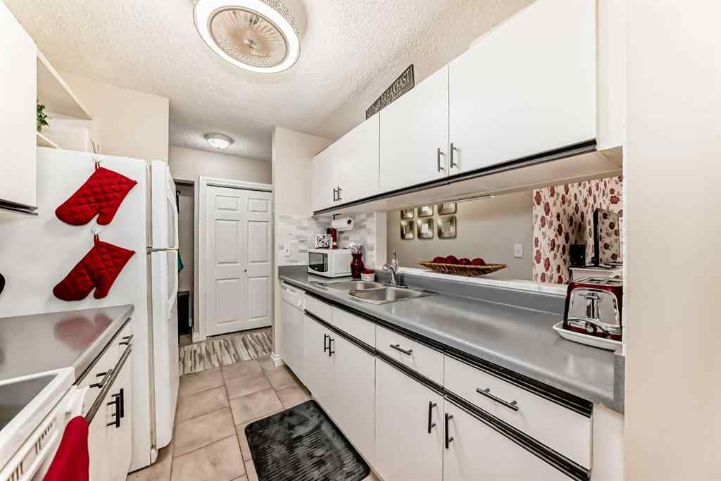 MLS® A2227423 - Unit #314 20 Dover Point SE in Dover Calgary, Residential