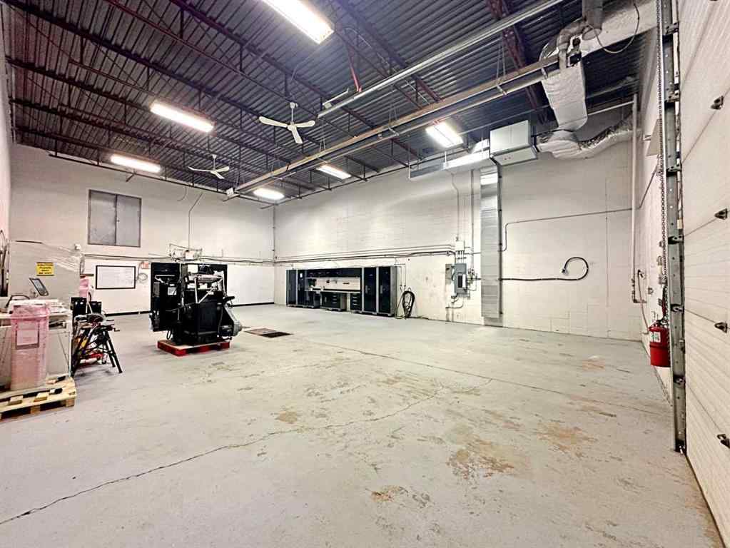 MLS® A2227429 - 8121 Fraser Avenue  in Downtown Fort McMurray, Commercial