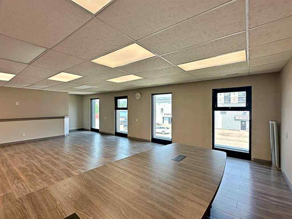 MLS® A2227429 - 8121 Fraser Avenue  in Downtown Fort McMurray, Commercial