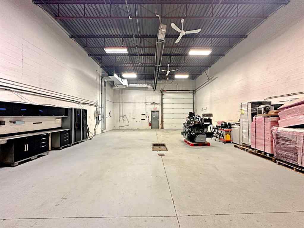 MLS® A2227429 - 8121 Fraser Avenue  in Downtown Fort McMurray, Commercial