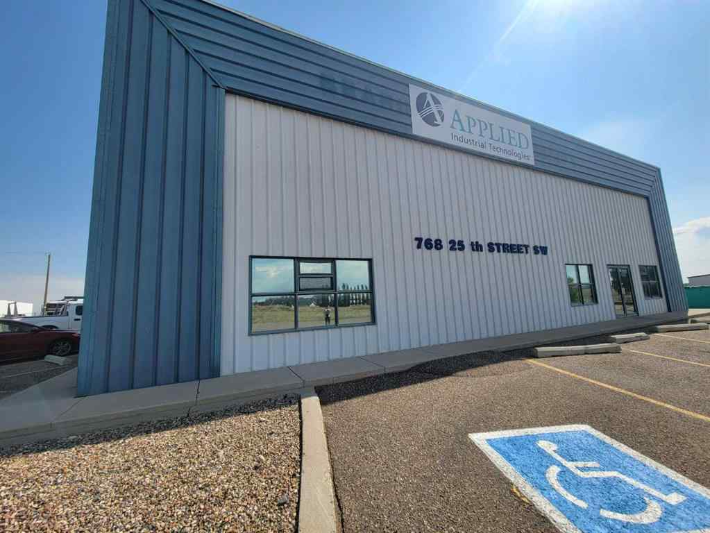 MLS® A2227440 - 768 25 Street SW in South West Industrial Medicine Hat, Commercial