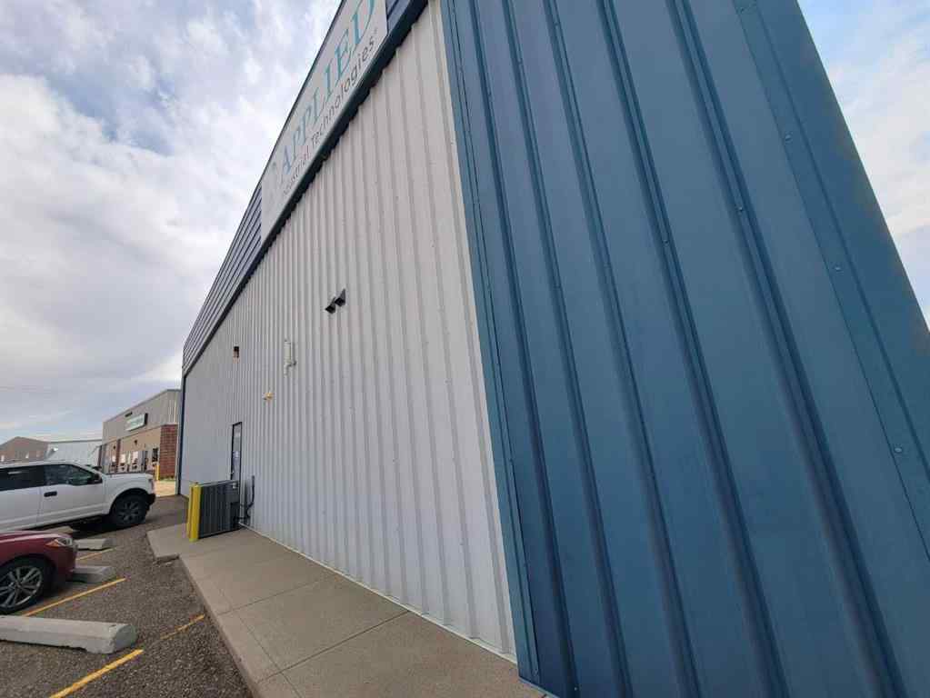 MLS® A2227440 - 768 25 Street SW in South West Industrial Medicine Hat, Commercial