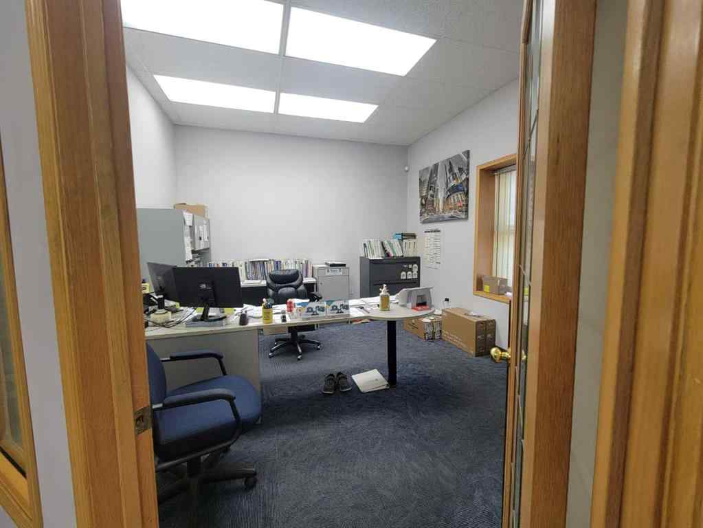 MLS® A2227440 - 768 25 Street SW in South West Industrial Medicine Hat, Commercial