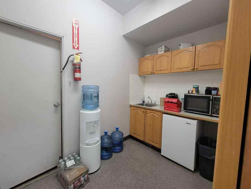 MLS® A2227440 - 768 25 Street SW in South West Industrial Medicine Hat, Commercial