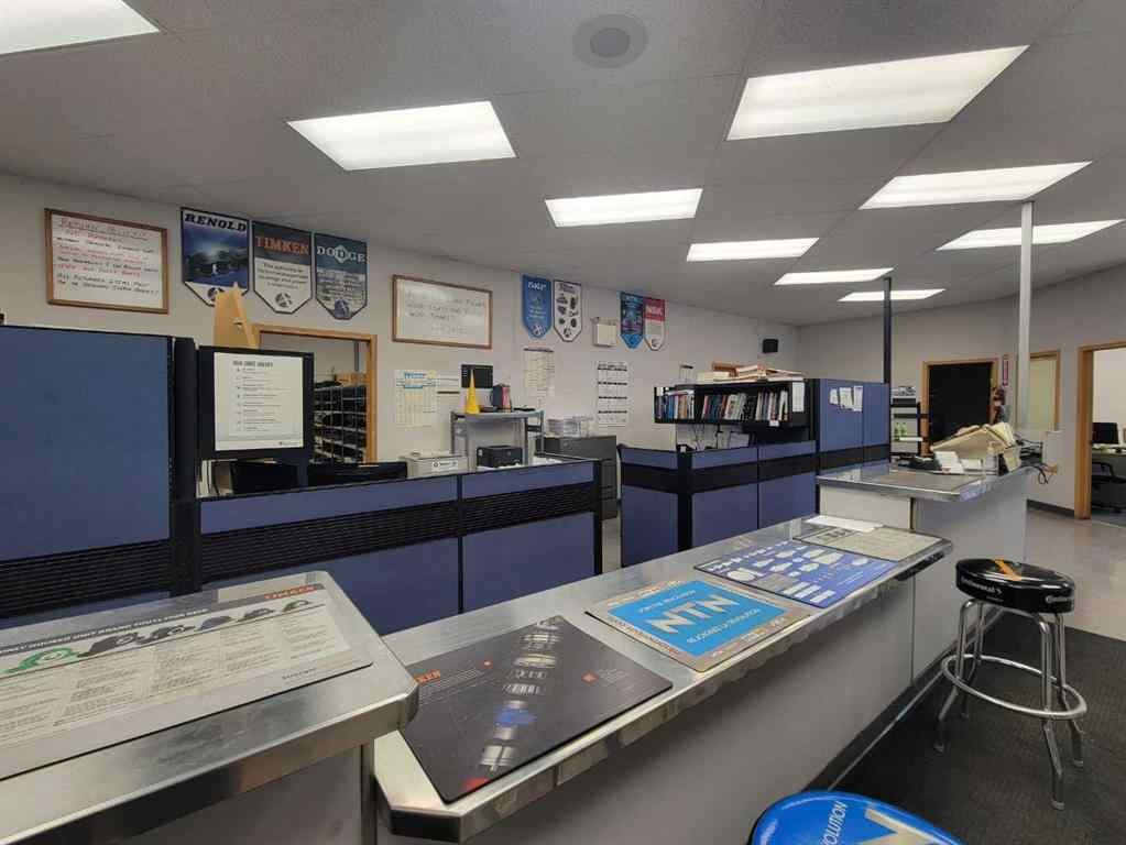 MLS® A2227440 - 768 25 Street SW in South West Industrial Medicine Hat, Commercial