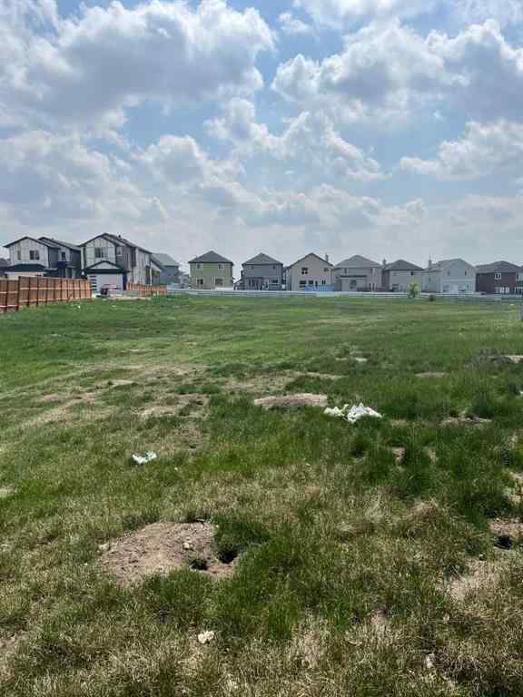 MLS® A2227445 - 6811 89 Avenue NE in Saddle Ridge Calgary, Residential
