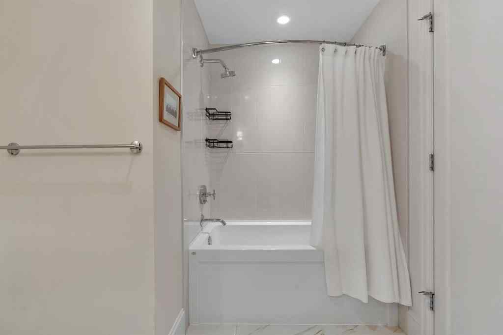 MLS® A2227451 - Unit #401 221 Quarry Way SE in Douglasdale/Glen Calgary, Residential