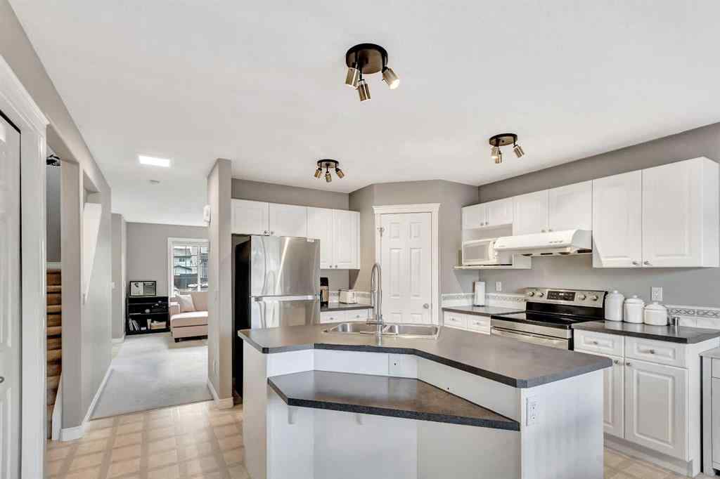 MLS® A2227460 - 92 Tarington Way NE in Taradale Calgary, Residential