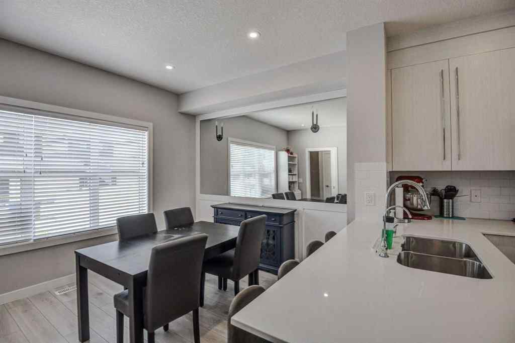 MLS® A2227468 - 448 West Lakeview Drive  in Dawson\'s Landing Chestermere, Residential