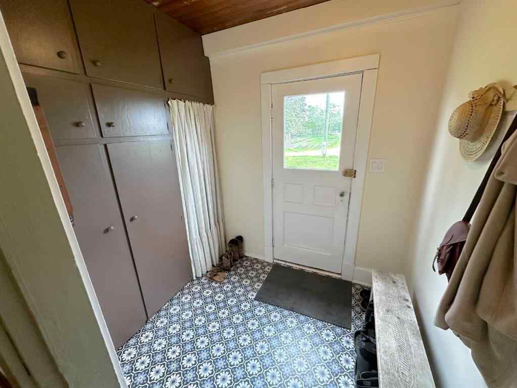 MLS® A2227498 - 38568 Range Road 22   in NONE Rural Red Deer County, Residential