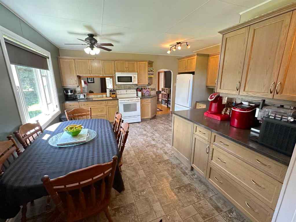 MLS® A2227498 - 38568 Range Road 22   in NONE Rural Red Deer County, Residential