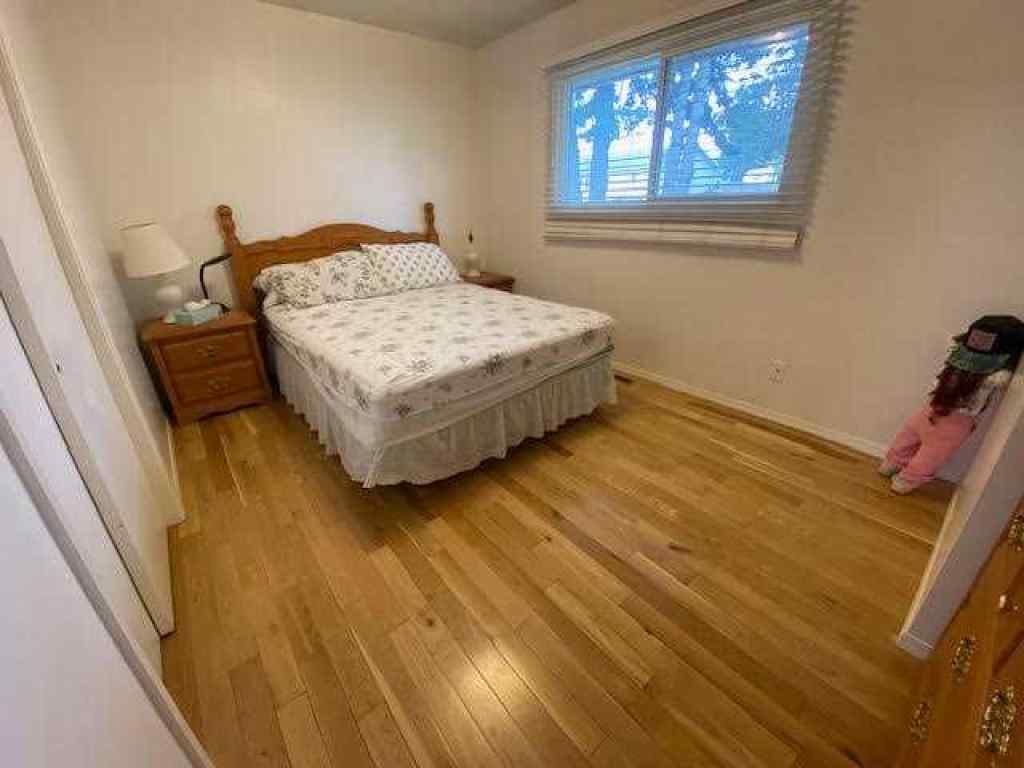 MLS® A2227507 - 182 SUNWAPTA Drive  in Hardisty Hinton, Residential