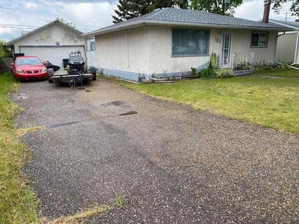 MLS® A2227507 - 182 SUNWAPTA Drive  in Hardisty Hinton, Residential