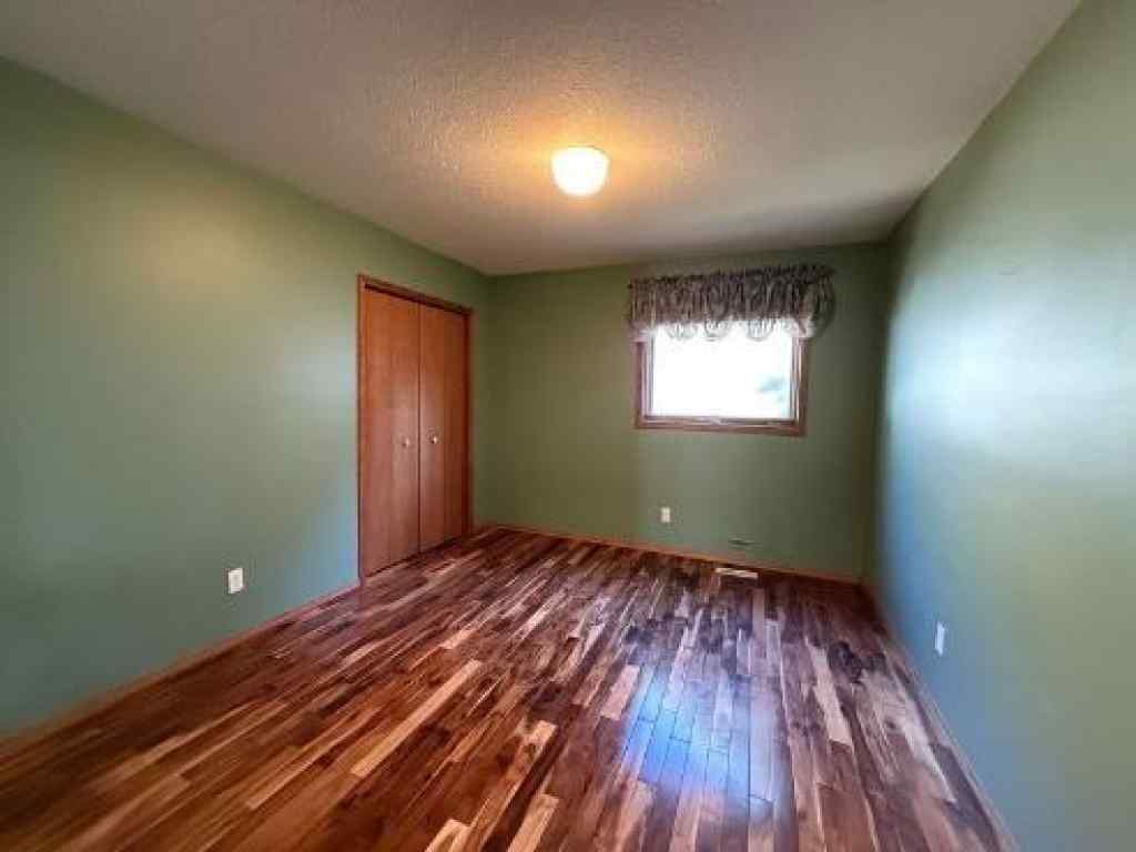 MLS® A2227510 - 5511 Shannon Drive  in NONE Olds, Residential
