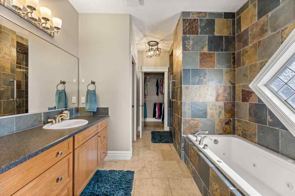 MLS® A2227537 - 3450 57 Avenue  in NONE Olds, Residential