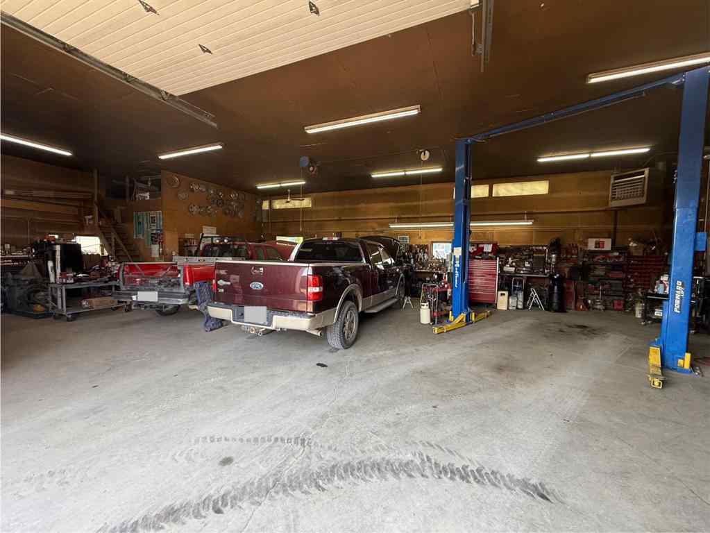 MLS® A2227540 - 2018 19 Avenue  in NONE Nanton, Commercial