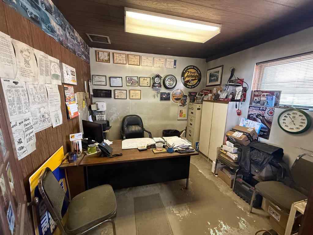 MLS® A2227540 - 2018 19 Avenue  in NONE Nanton, Commercial