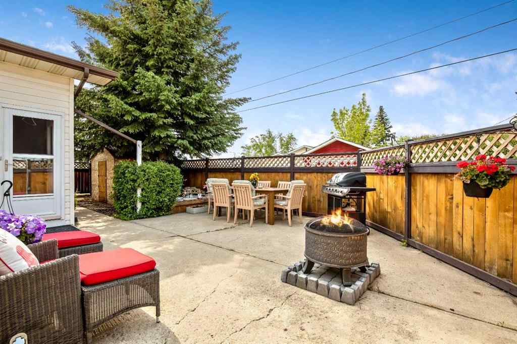 MLS® A2227554 - 1105 Ross Street  in NONE Crossfield, Residential