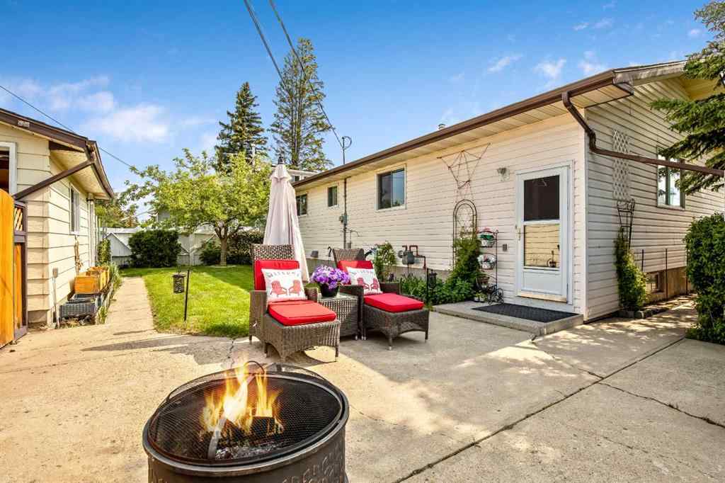 MLS® A2227554 - 1105 Ross Street  in NONE Crossfield, Residential