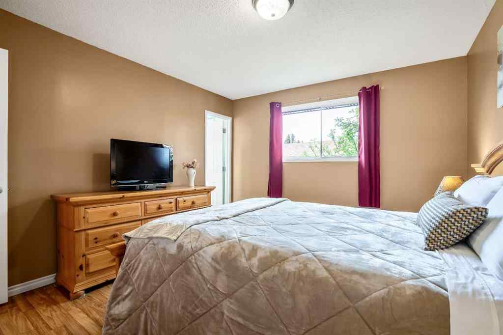 MLS® A2227554 - 1105 Ross Street  in NONE Crossfield, Residential