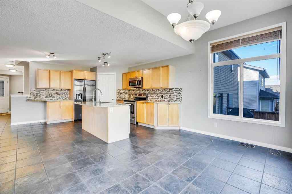 MLS® A2227581 - 154 Kincora Park NW in Kincora Calgary, Residential