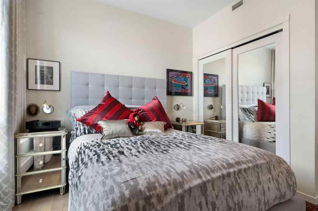 MLS® A2227593 - Unit #1004 228 26 Avenue SW in Mission Calgary, Residential