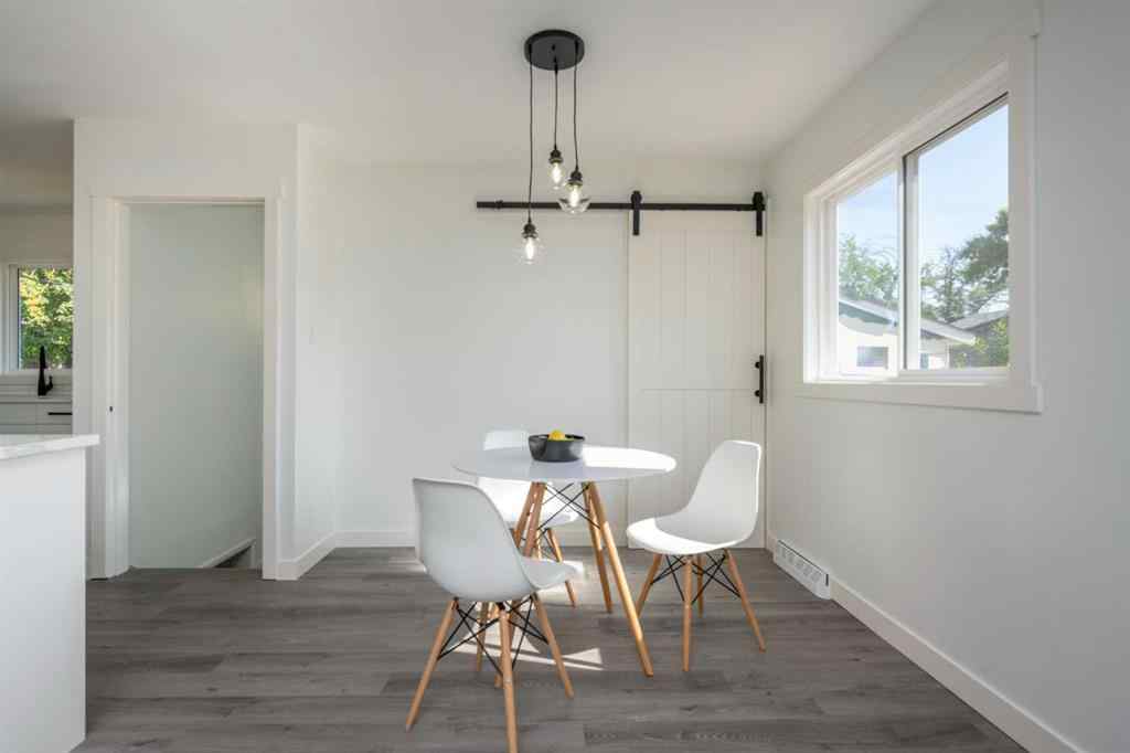 MLS® A2227605 - 724 80 Avenue SW in Kingsland Calgary, Residential
