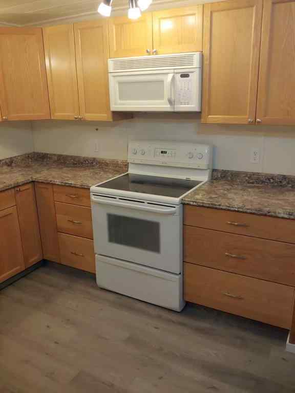 MLS® A2227662 - Unit #80 8060 100 Street  in MH - Coachman Grande Prairie, Mobile