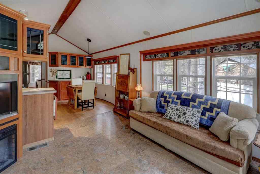 MLS® A2227665 - Unit #7 5227 Township Road 320   in Bergen Springs Rural Mountain View County, Residential