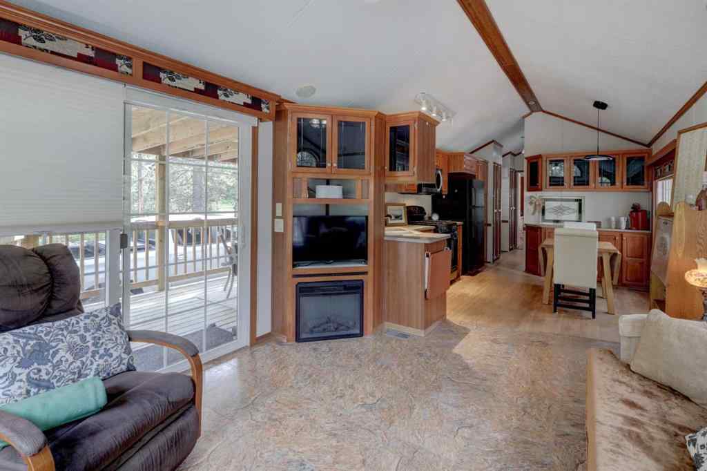 MLS® A2227665 - Unit #7 5227 Township Road 320   in Bergen Springs Rural Mountain View County, Residential