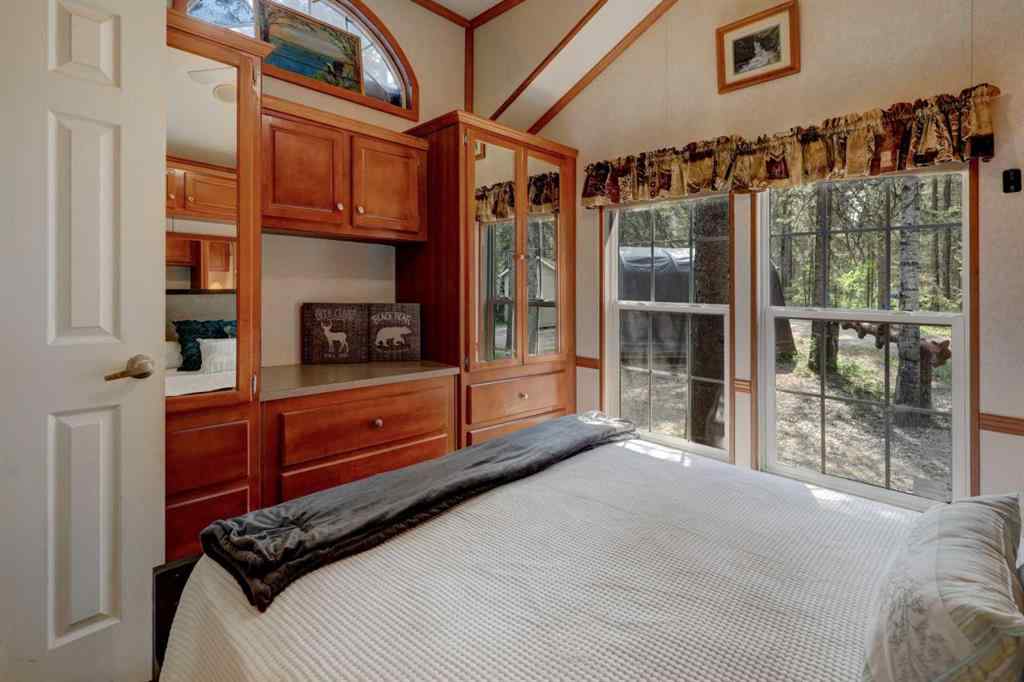 MLS® A2227665 - Unit #7 5227 Township Road 320   in Bergen Springs Rural Mountain View County, Residential