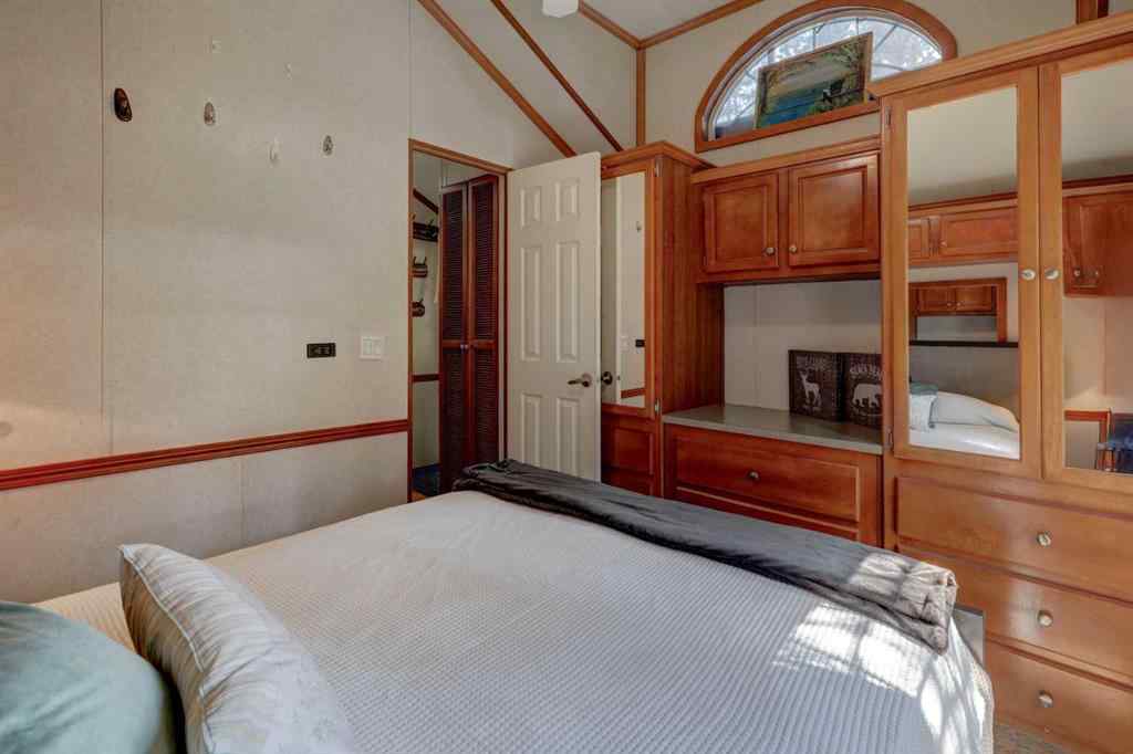 MLS® A2227665 - Unit #7 5227 Township Road 320   in Bergen Springs Rural Mountain View County, Residential