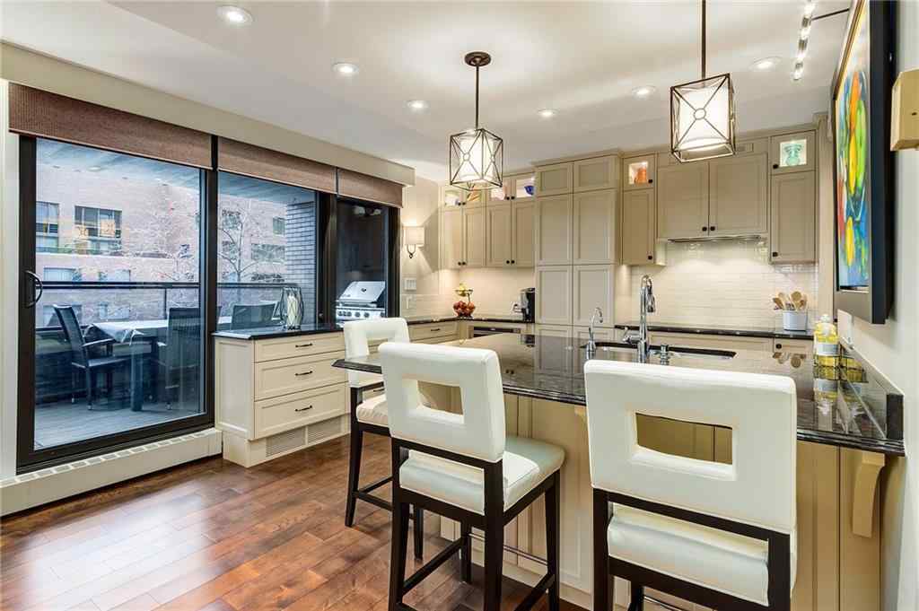 MLS® A2227673 - Unit #400F 500 Eau Claire Avenue SW in Eau Claire Calgary, Residential