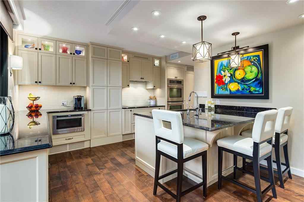 MLS® A2227673 - Unit #400F 500 Eau Claire Avenue SW in Eau Claire Calgary, Residential