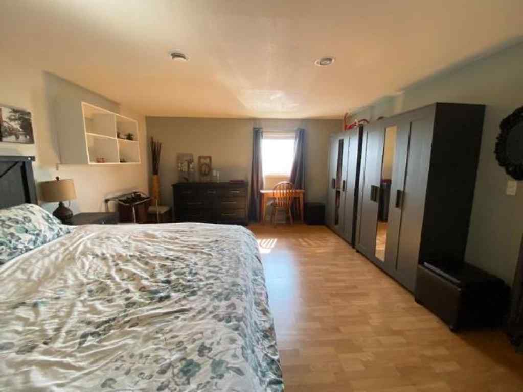 MLS® A2227681 - 6308 46 Street  in NONE Olds, Commercial