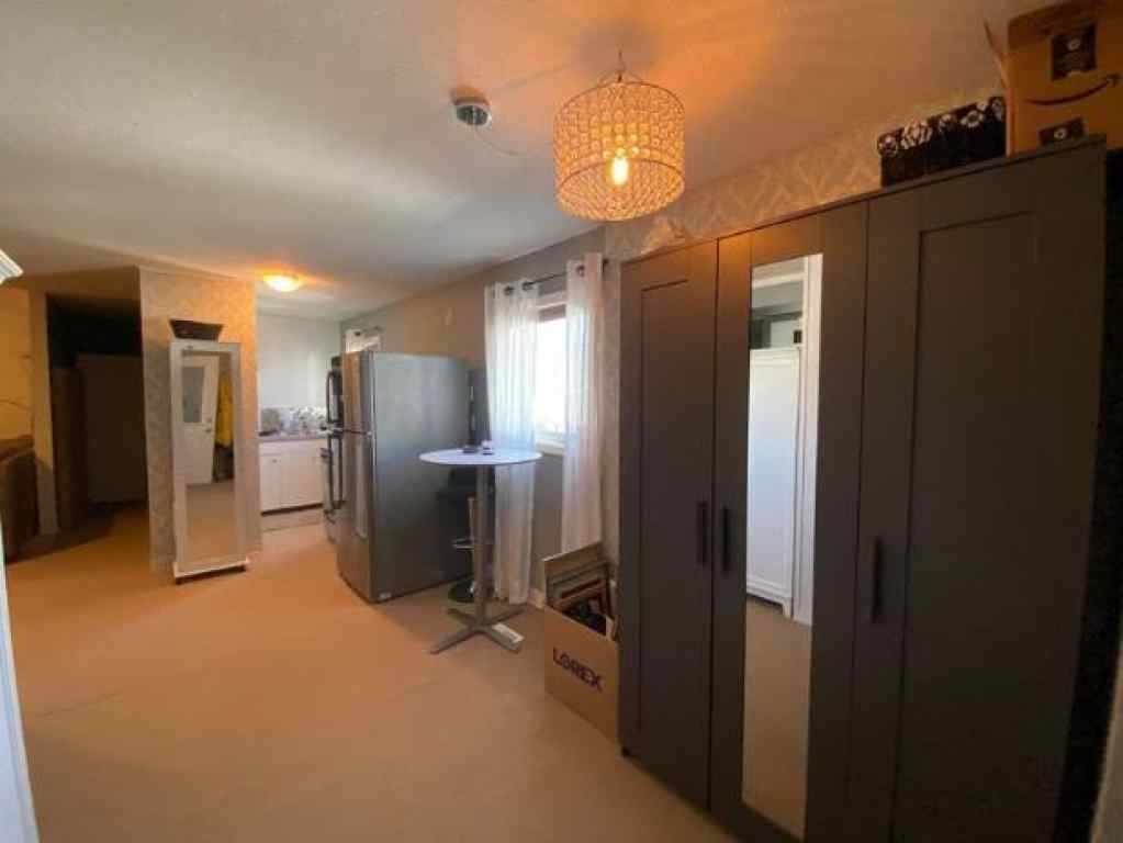 MLS® A2227681 - 6308 46 Street  in NONE Olds, Commercial