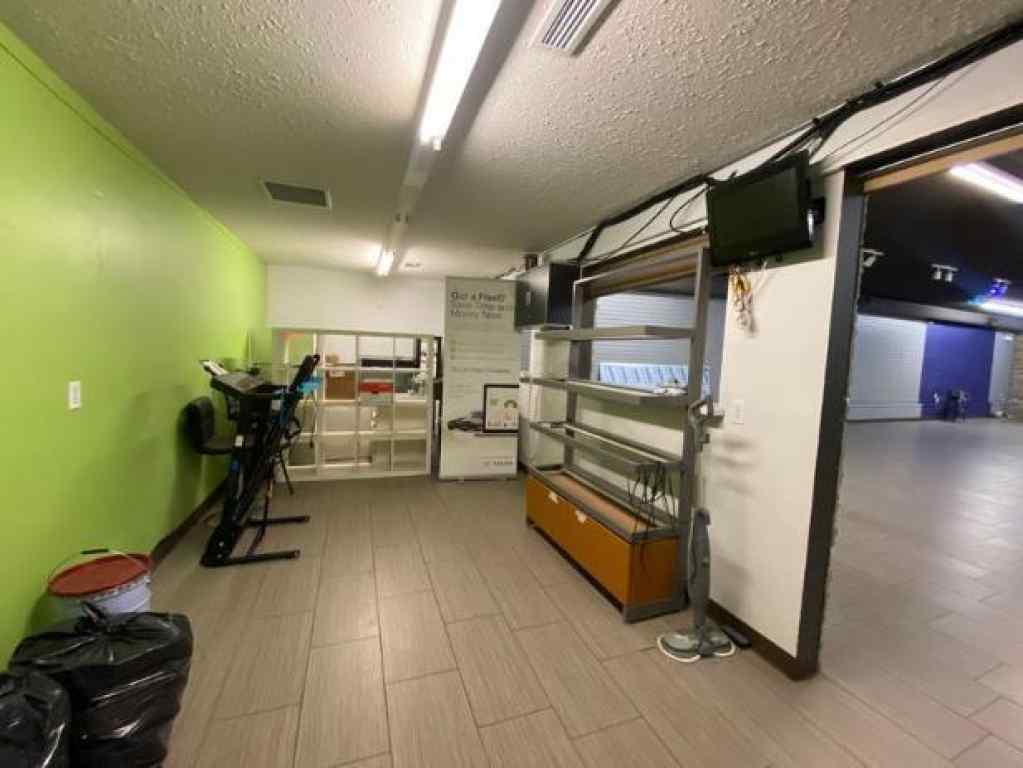 MLS® A2227681 - 6308 46 Street  in NONE Olds, Commercial