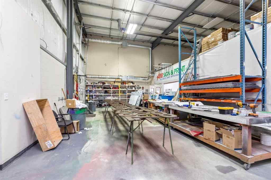 MLS® A2227690 - 4852 50 Avenue NE in Westwinds Calgary, Commercial