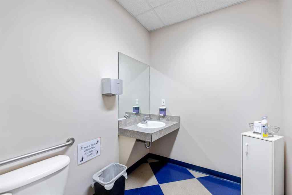 MLS® A2227690 - 4852 50 Avenue NE in Westwinds Calgary, Commercial