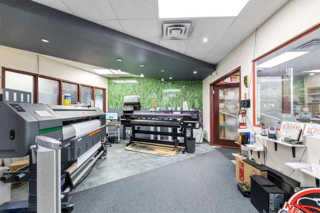 MLS® A2227690 - 4852 50 Avenue NE in Westwinds Calgary, Commercial
